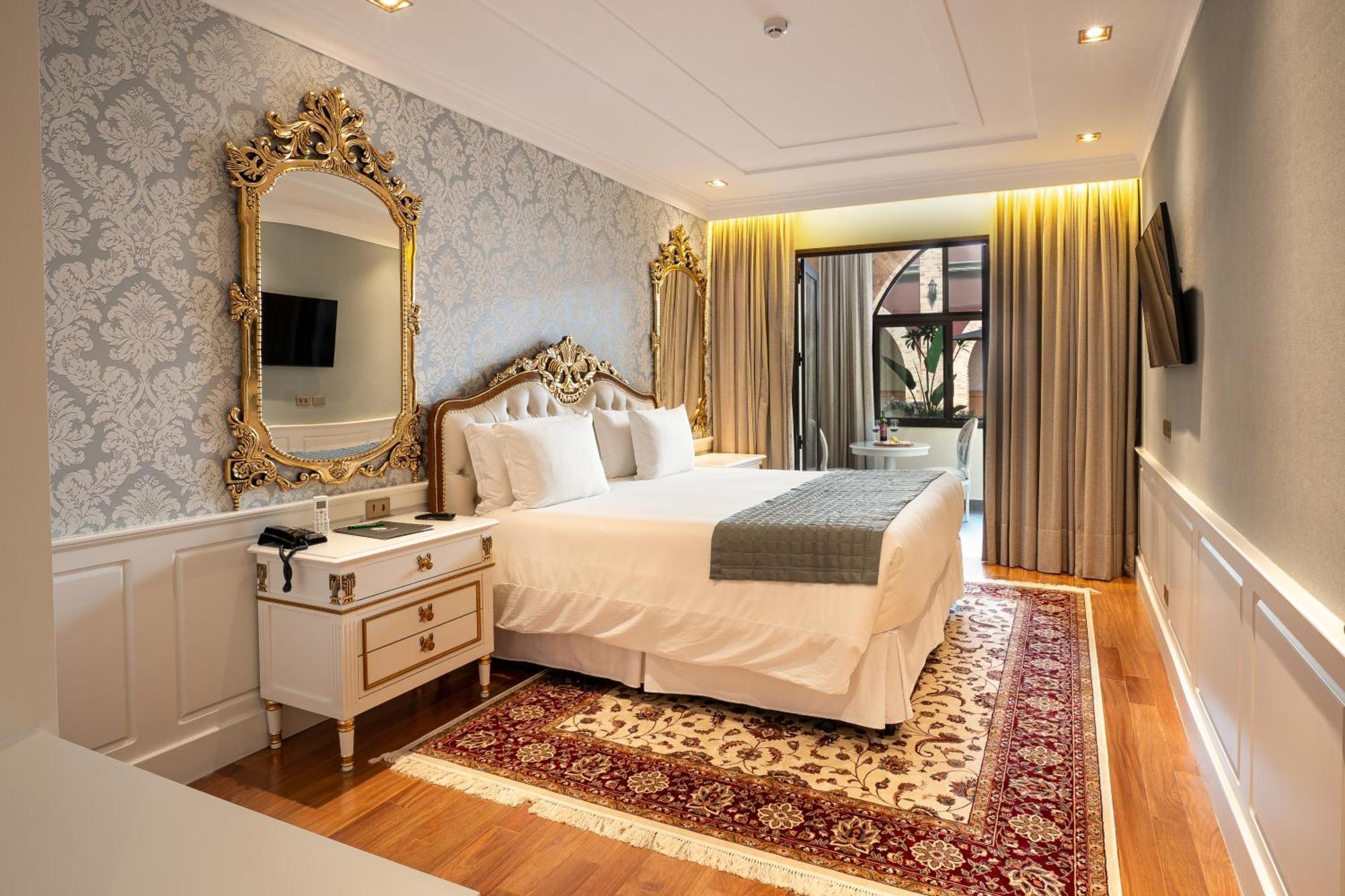 Pousada Luis XV Campos do Jordão Εξωτερικό φωτογραφία Deluxe Room